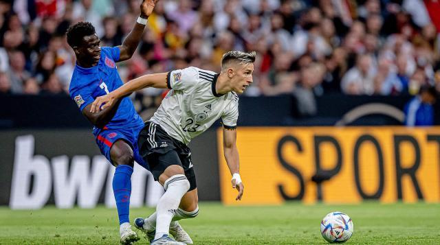 但球迷却很 但球迷却很