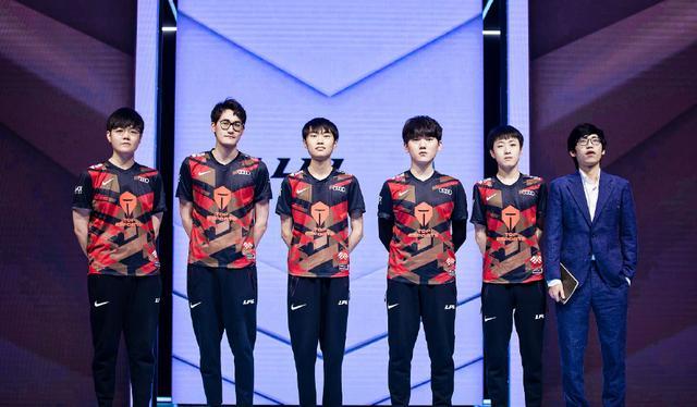 巴萨的表现 巴萨的表现