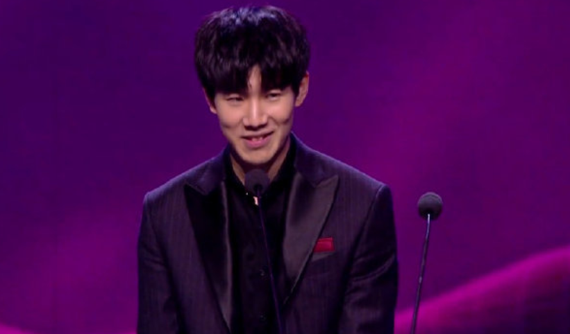 相关搜索 相关搜索